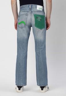 Unüberschüssiges Versprechen | Hellindigofarbene Low-Rise-Straight-Jeans via Un Denim