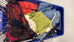 Watch Out! 17 Psychological Tricks Making You Buy More Clothes
