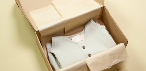 How to Choose Eco-Friendly Shipping When Buying Clothes