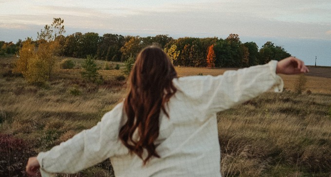 Fabric Frequency: Are Clothes Influencing Your Energy & Mood?