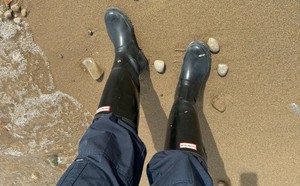 Is Rubber Sustainable? (You Might Be Wearing… Plastic!)