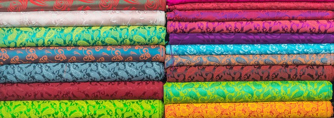 Deadstock fabric obtained with deliberate overproduction