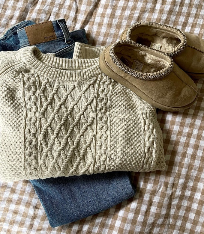 Example of an outfit from a sustainable winter capsule wardrobe