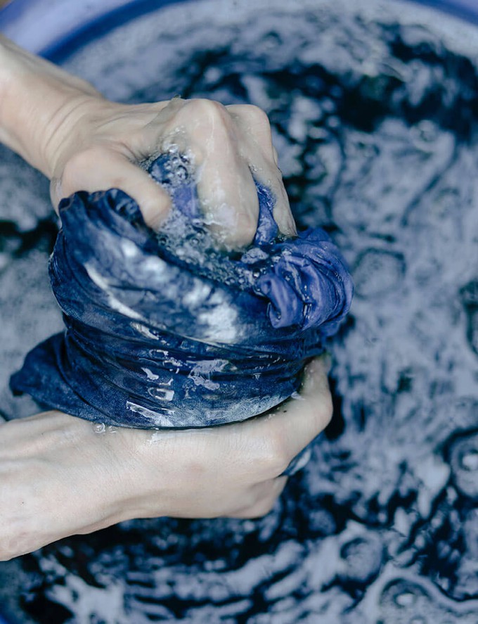 The Best Fabric Dye for Every Fabric Type: Buyer's Guide for 2023