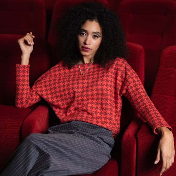 Jumper as a sustainable alternative to zara