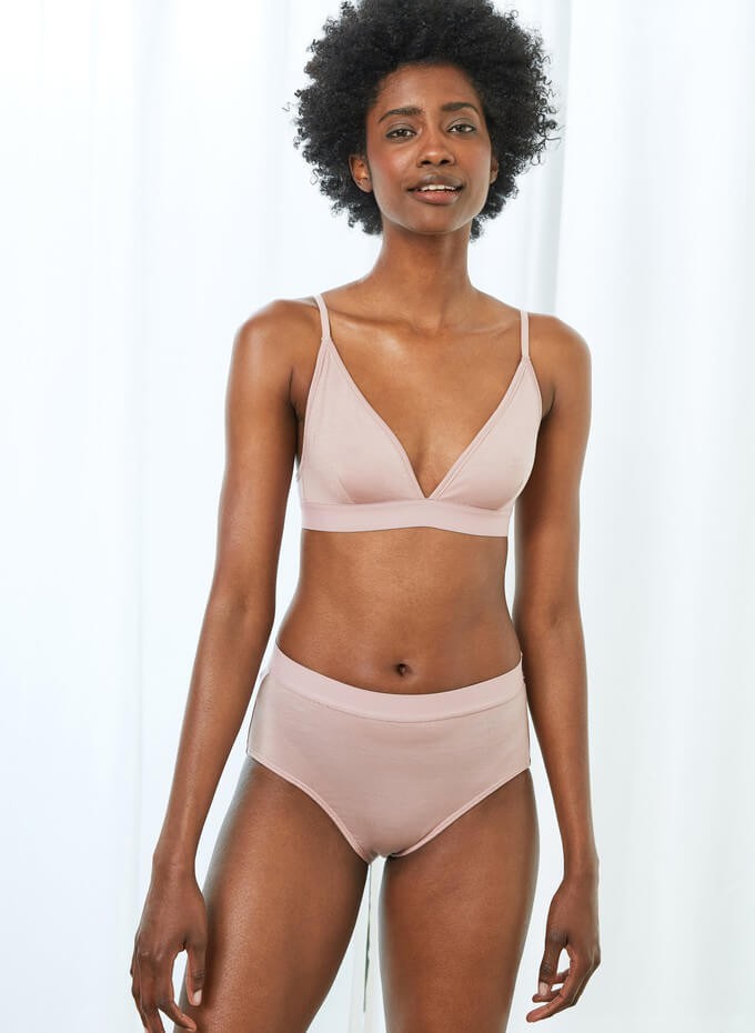 Best Sustainable Underwear UK: Ethically Delicate