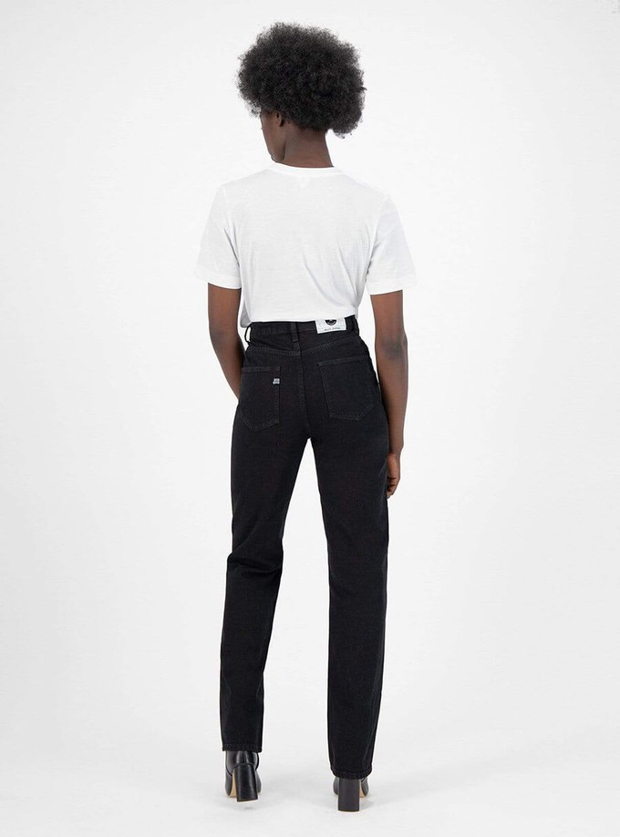 Relax Rose sustainable jeans by Studio Jux