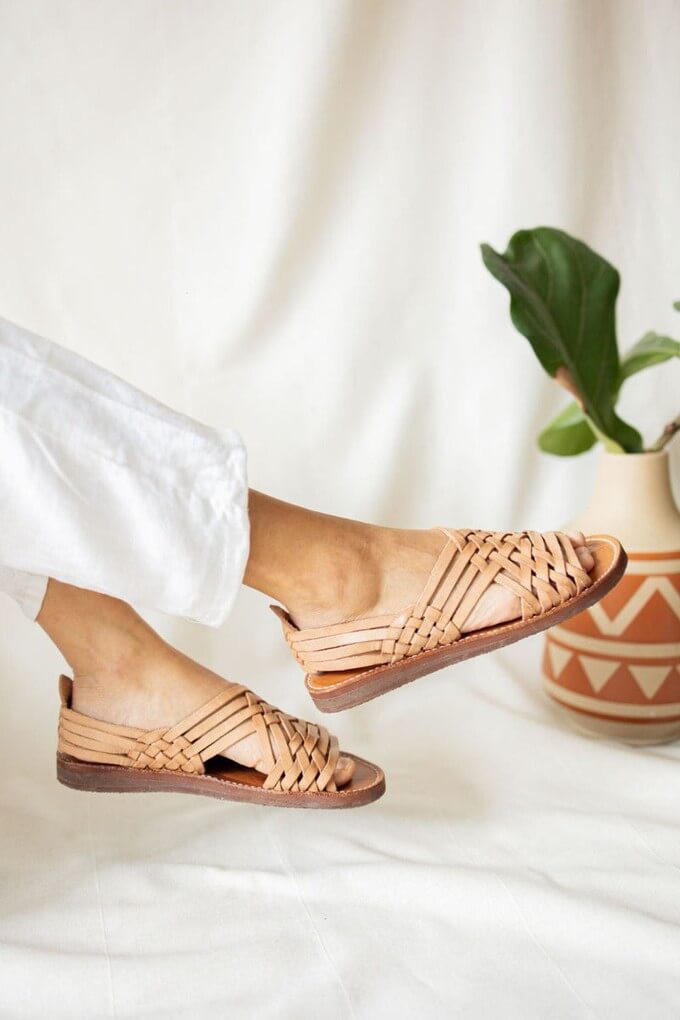 Sustainable leather sandals by Cano