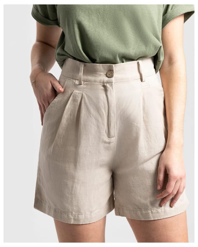 Utility fashion outfit example