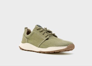 Explorer Wide Toebox for Women in Light Green from 8000kicks