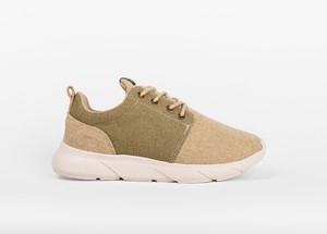 8000Kicks Explorer V2 - The 1st waterproof hemp shoes from 8000kicks