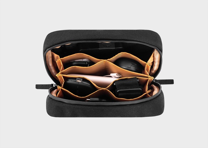 Hemp Gadget Pouch V2 from 8000kicks