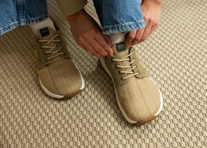 Explorer Wide Toebox for Women in Light Green from 8000kicks