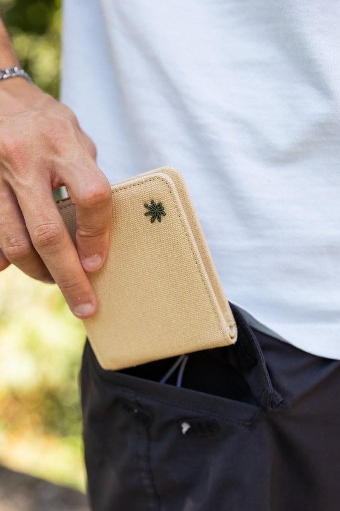 Stealth Hemp Wallet from 8000kicks