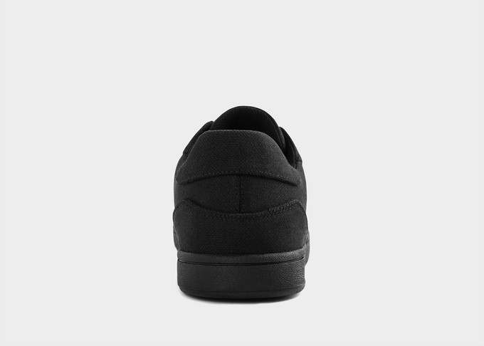Seeker for Women Full Black from 8000kicks