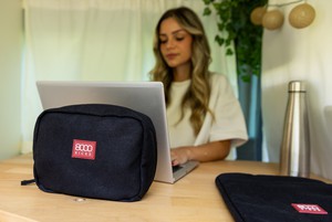 Hemp Gadget Pouch V2 from 8000kicks