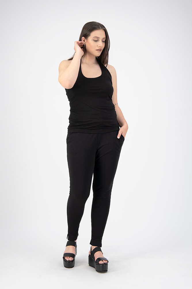 Comfy stretch trousers from Aimmea
