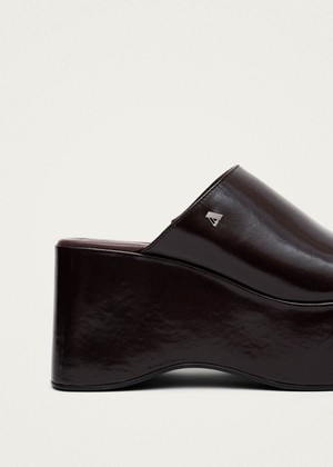 Vale Patent Brown Leather Sandals from Alohas