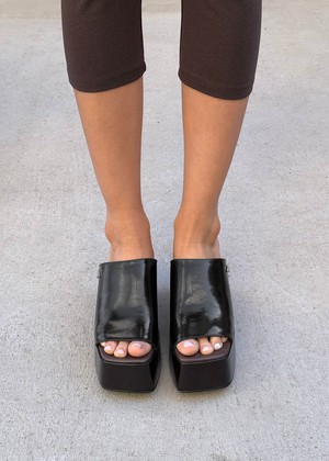 Vale Patent Brown Leather Sandals from Alohas
