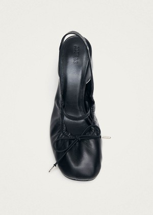 Marly Black Leather Pumps from Alohas