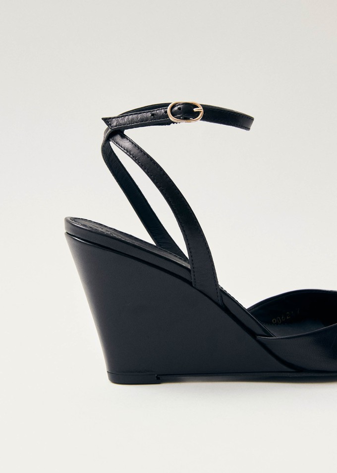 Riya Black Leather Sandals from Alohas