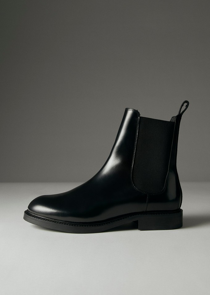 Lanz Black Leather Ankle Boots from Alohas