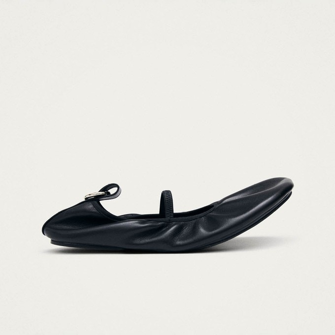 Naira Barefoot Black Leather Ballet Flats from Alohas