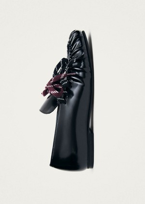 Aven Lace Black Leather Loafers from Alohas
