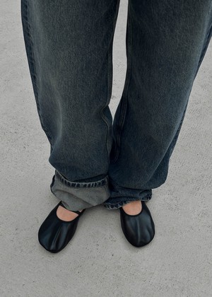 Naira Barefoot Black Leather Ballet Flats from Alohas