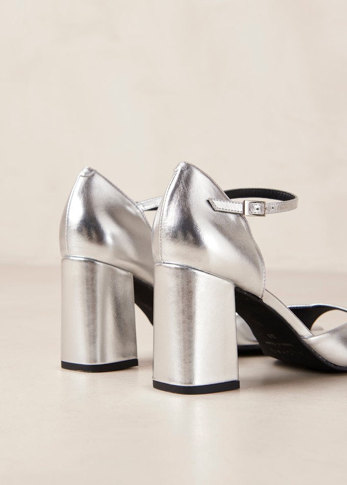Argil Shimmer Silver Leather Sandals from Alohas