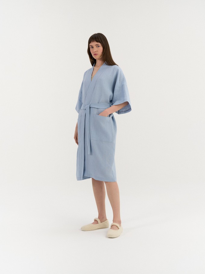 Midnight Bathrobe from AmourLinen