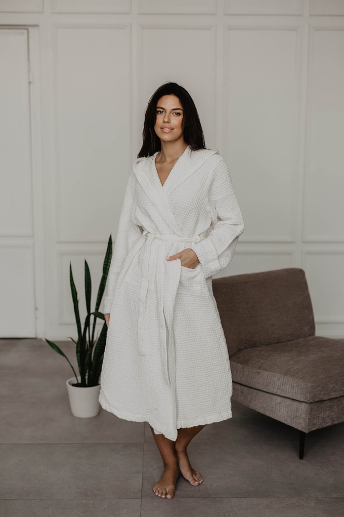 Waffle linen bathrobe Snuggle - White / Size 2 from AmourLinen