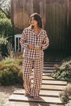 Pajama set SNOOZE in Mocha Gingham via AmourLinen