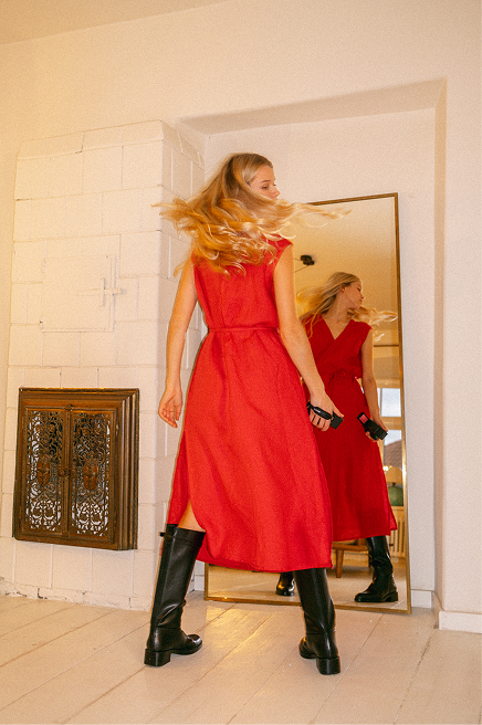 Aurora mid length linen dress in Viva Magenta from AmourLinen