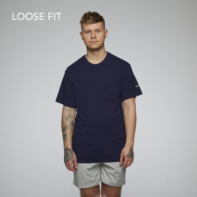 AS tee shortsleeve BO navy with embroided silver polar bear from arctic seas