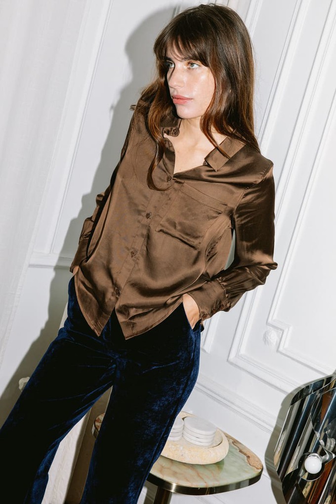 Shirt Kauri brown from avani apparel