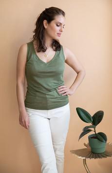 Tank top Lilas green olive from avani apparel