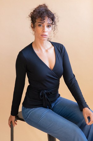 Wrap-over top Olivier black long sleeves from avani apparel