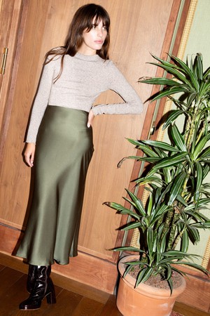 Skirt Iris green from avani apparel