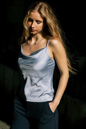 Top Narcisse blue from avani apparel