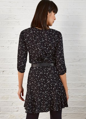 Isabella Dress from Baukjen