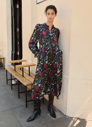 Grace Printed Midi Dress from Baukjen