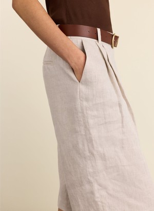 Tobi Long Tailored Linen Shorts from Baukjen