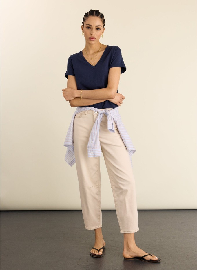 Hanorah Organic V-Neck Tee from Baukjen
