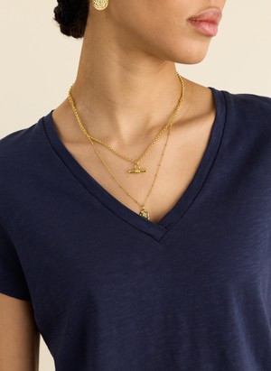 Hanorah Organic V-Neck Tee from Baukjen