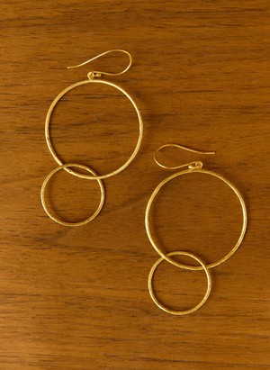 Emma Hoop Earrings from Baukjen