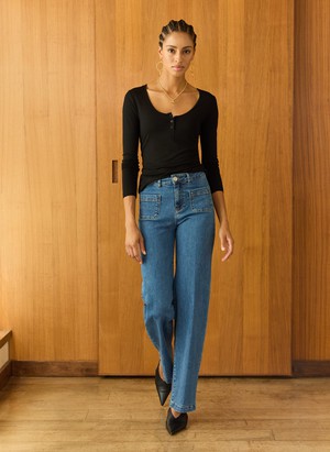 Isla Scoop Neck Henley Top from Baukjen