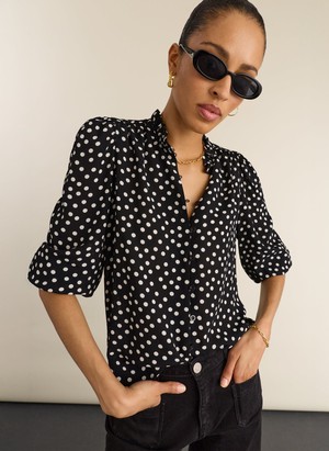 Cela Puff Sleeve Blouse from Baukjen