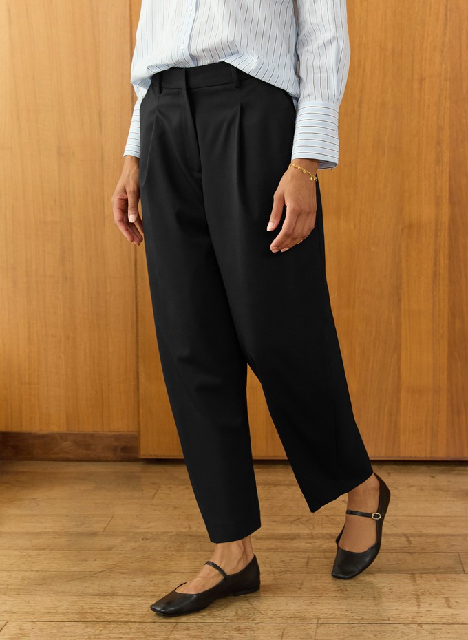 Evora Wool Blend Barrel Leg Trousers from Baukjen