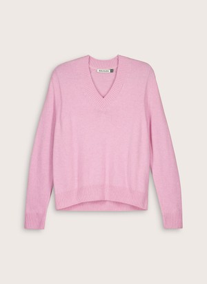 Gwen V-Neck Wool Blend Jumper from Baukjen